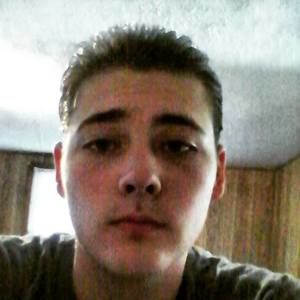 Meet your Posher, Levi